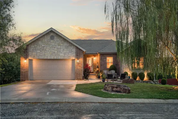 173 Thunder Ridge Estates DR, Branson, MO 65616