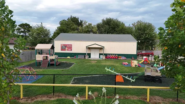 126 N Main ST, Seymour, MO 65746