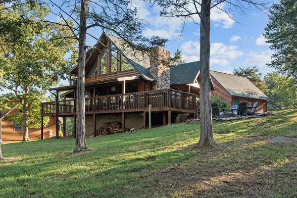 29209 Station LN, Eagle Rock, MO 65641