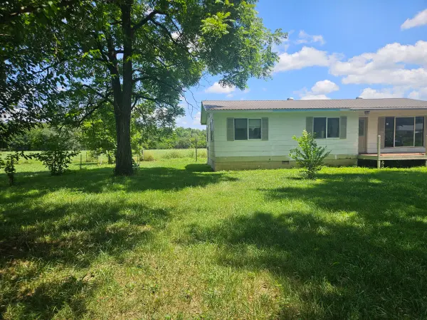 19507 J F Norton Pkwy, Winona, MO 65588