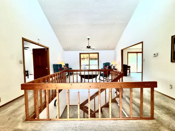 213 Wells ST, Greenfield, MO 65661