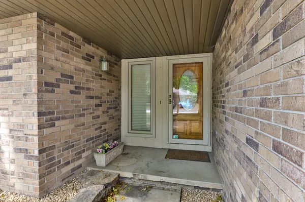 4035 S Parkcrest AVE, Springfield, MO 65810