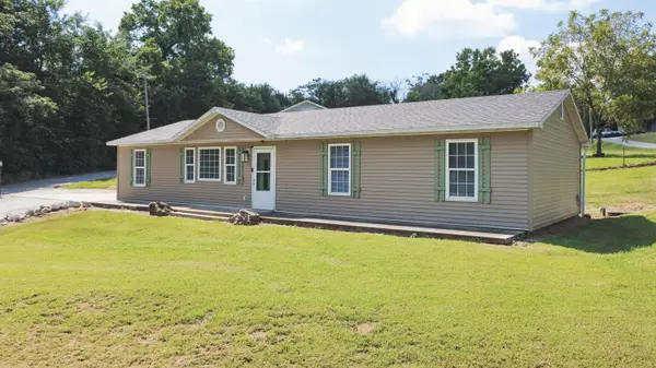 303 S Brown ST, Stockton, MO 65785