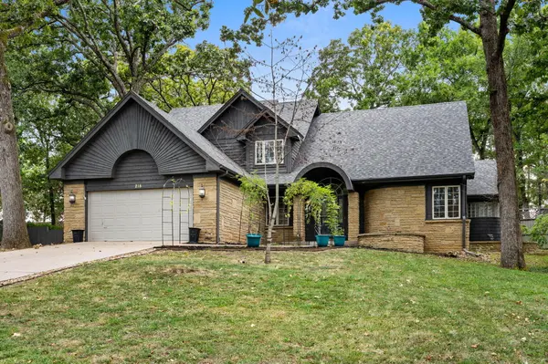 218 River Bluff DR, Branson, MO 65616