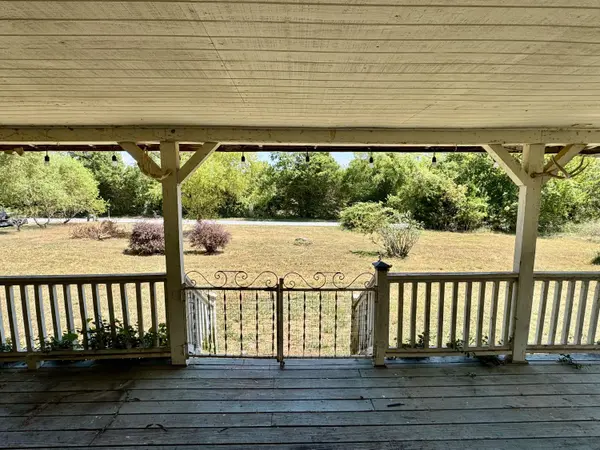 2099 Allison RD, Anderson, MO 64831