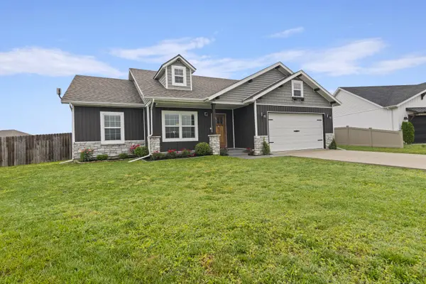 2390 S Sedona CT, Bolivar, MO 65613