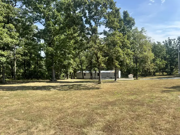 37 Clear Brook LN, Tunas, MO 65764