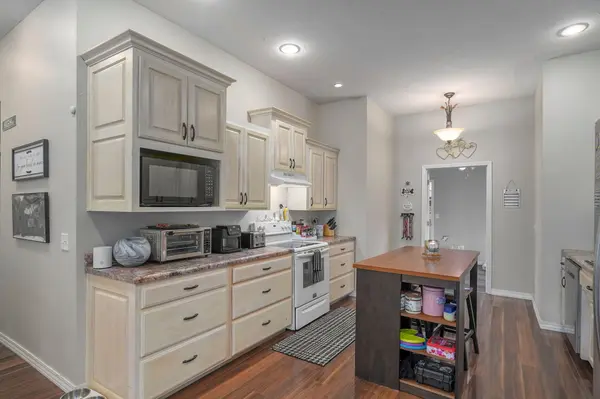 4336 W 1st ST, Battlefield, MO 65619