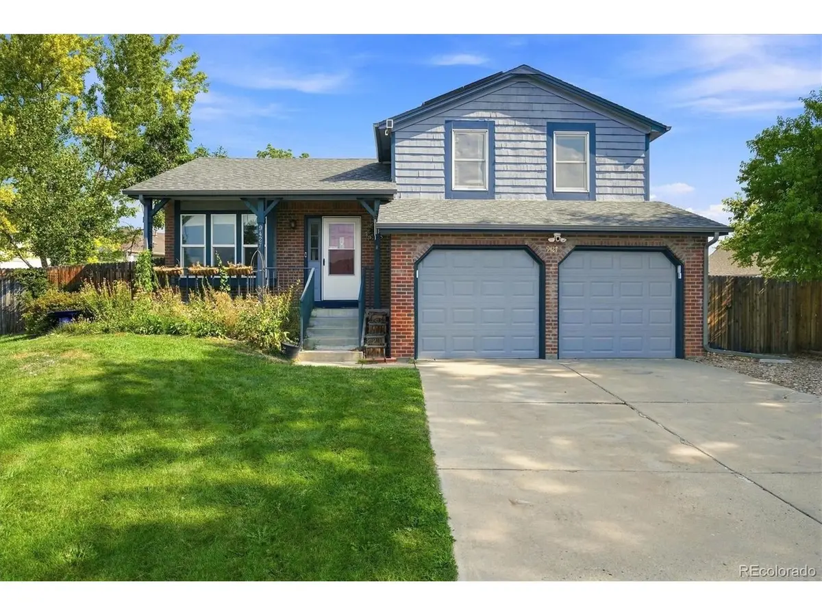 9427 W Nichols, Littleton, CO 80128