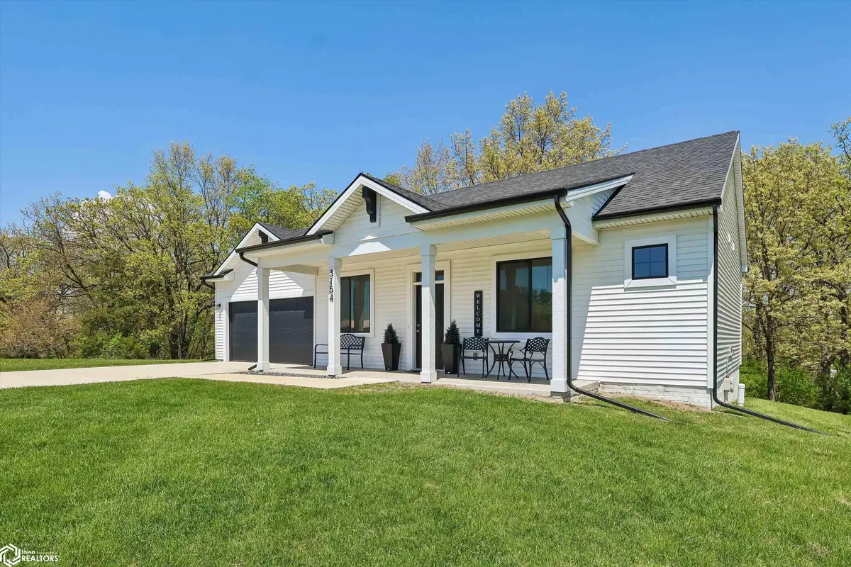 3154 Hillcrest DR, Ellston, IA 50074
