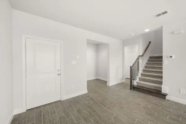 660 Sandiford Court, Mansfield, TX 76063