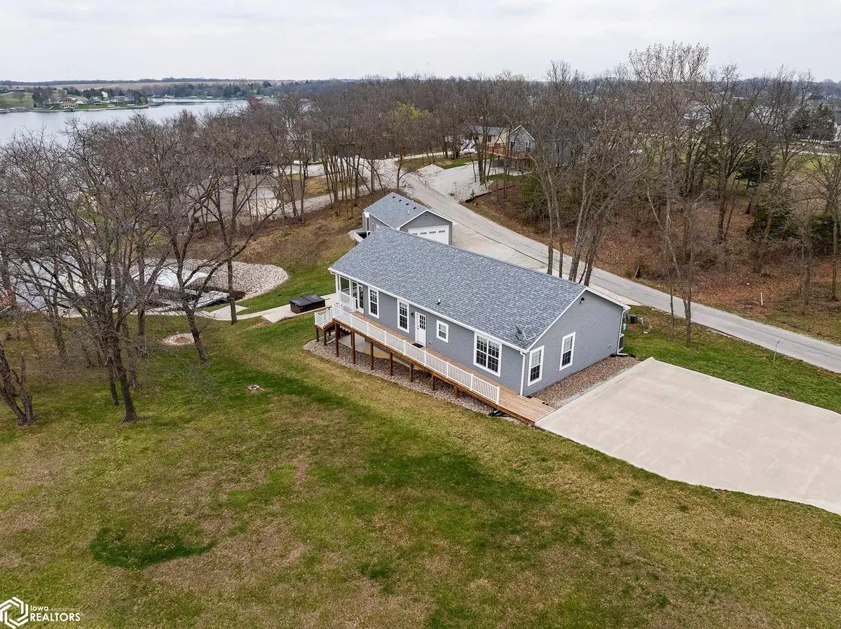 3148 Fairview PL, Ellston, IA 50074