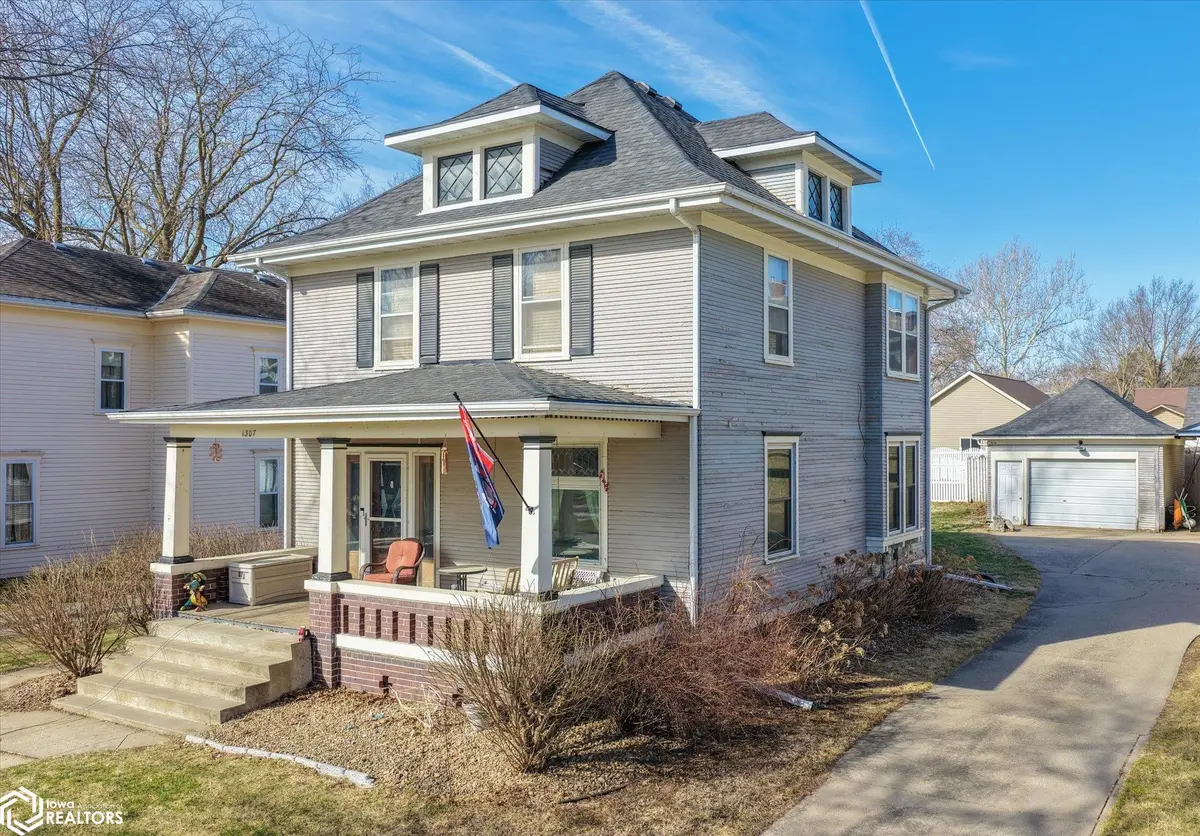 1307 11Th ST, Harlan, IA 51537