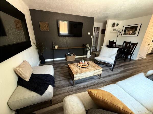 1552 Trenton, Denver, CO 80220