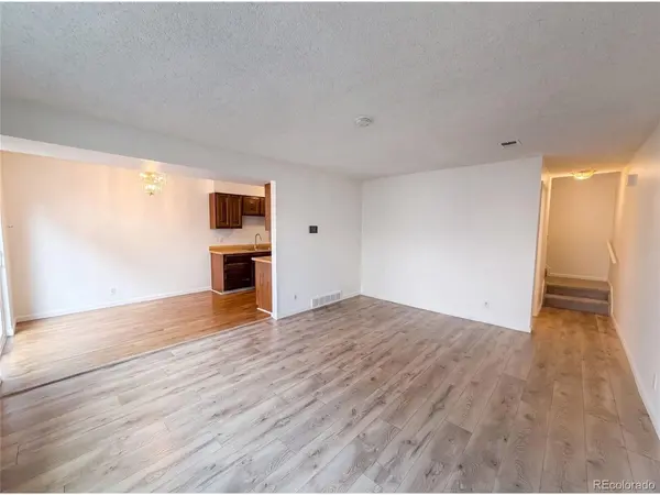 9867 Lane, Denver, CO 80260