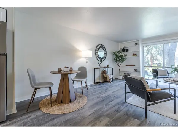 1200 S Monaco St #17, Denver, CO 80224