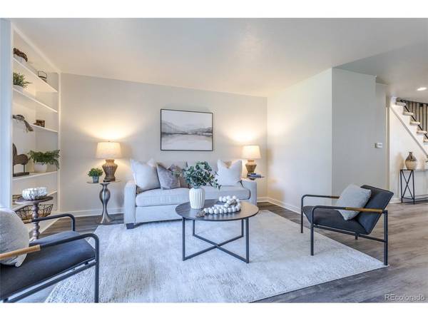 1200 S Monaco St #17, Denver, CO 80224
