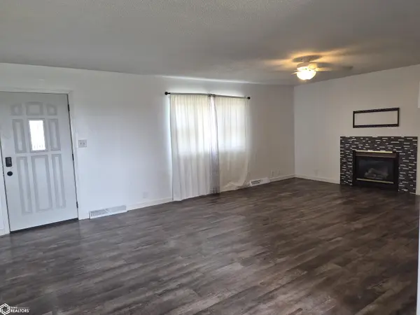 1221 S Main ST, Clarion, IA 50525