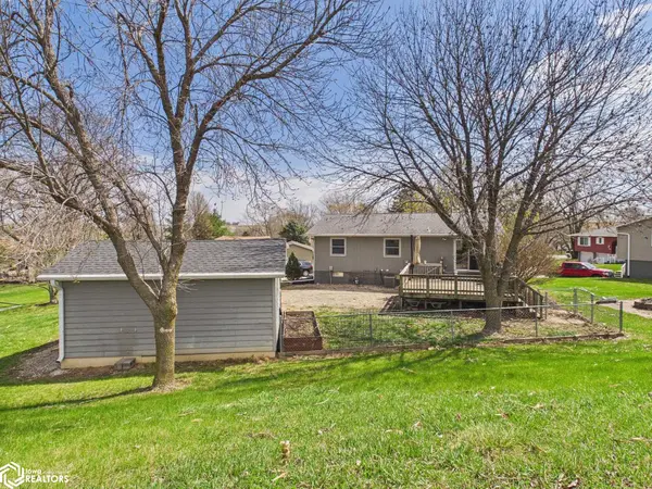 22 Kerry CIR, Shenandoah, IA 51601