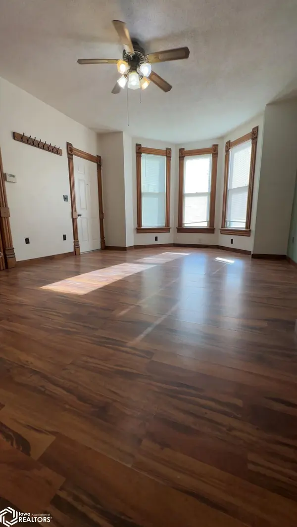 1590 Knight ST, Nauvoo, IL 62354