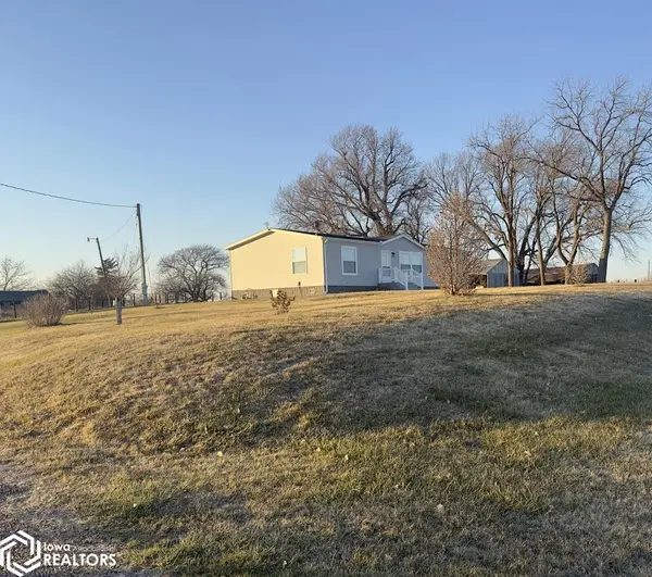 1963 State Highway 148, Corning, IA 50841