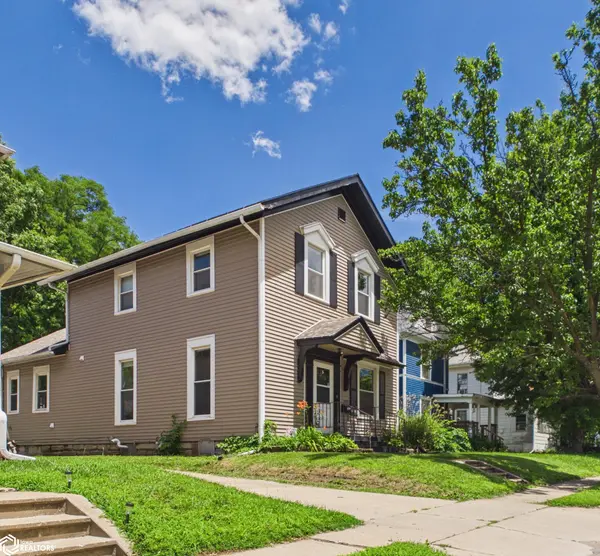 805 A AVE, Oskaloosa, IA 52577