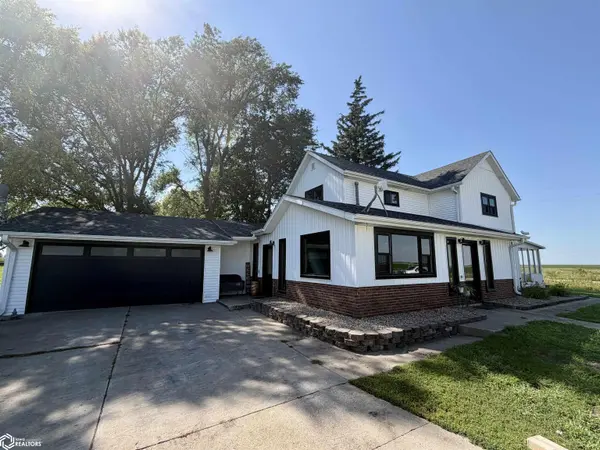 13498 Westbrook ST, Aplington, IA 50604
