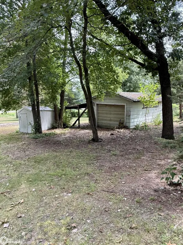 2527 CO 3 HWY, Oquawka, IL 61469