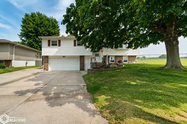 313 Lynne DR, Nevada, IA 50201
