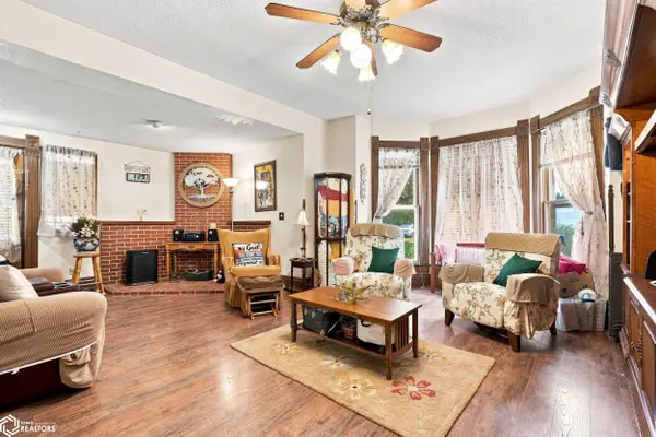 410 N Washington ST, Wayland, IA 52654