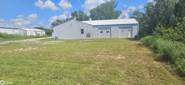 901 1st, Leon, IA 50144