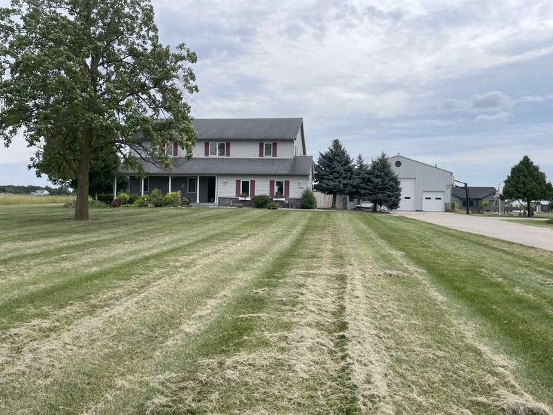 8130 Schwartz RD, Fort Wayne, IN 46835