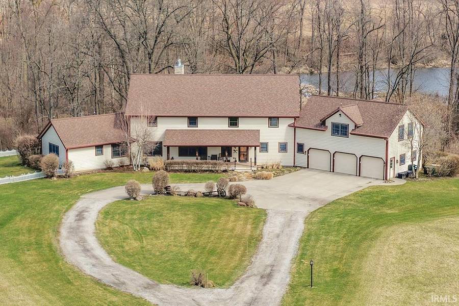 17901 County Road 112 ***, Bristol, IN 46507-8876