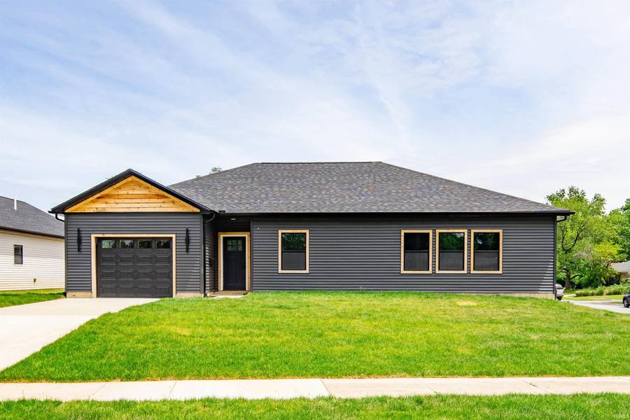 4830 York RD, South Bend, IN 46614