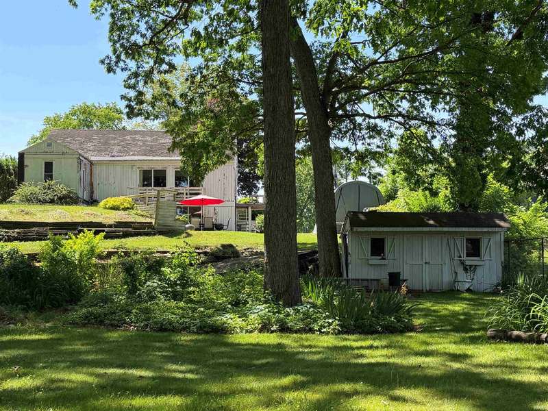 22907 State Road 120 HWY, Elkhart, IN 46516-5368