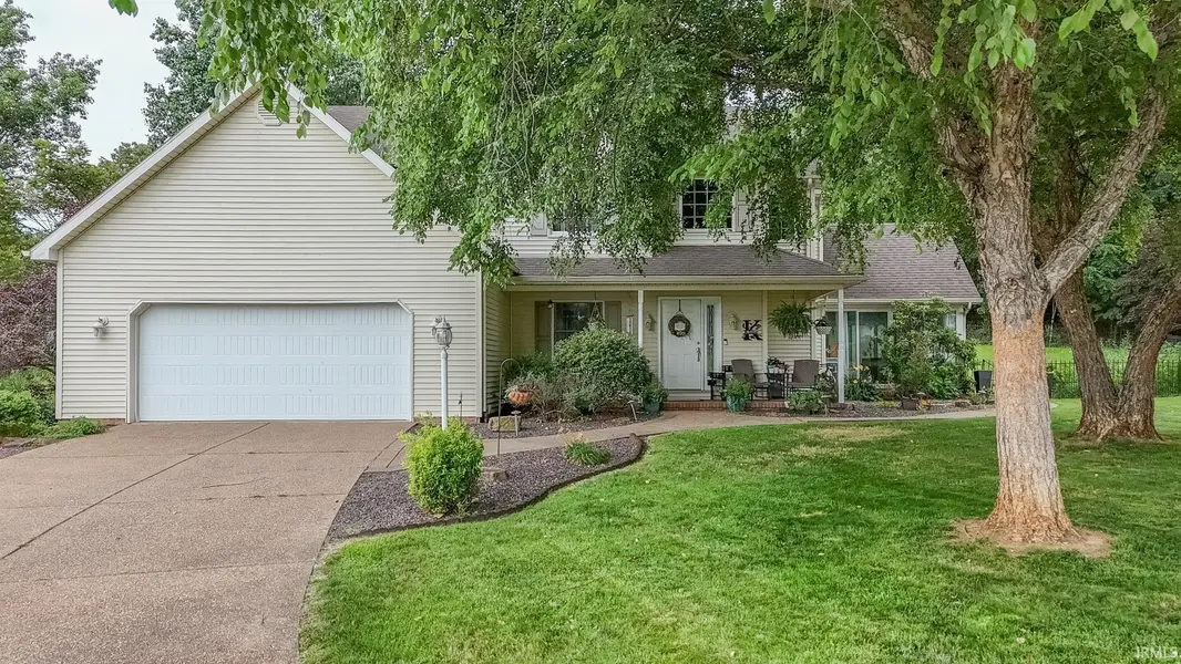 263 S Pyracantha CIR, Santa Claus, IN 47579-6353