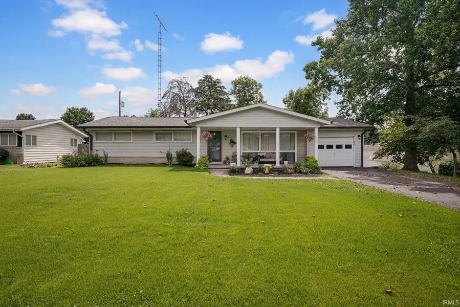332 Eastwood DR, Bedford, IN 47421