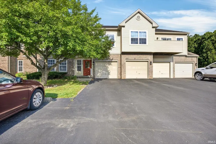 3705 Barrington *** #B205, Bloomington, IN 47408