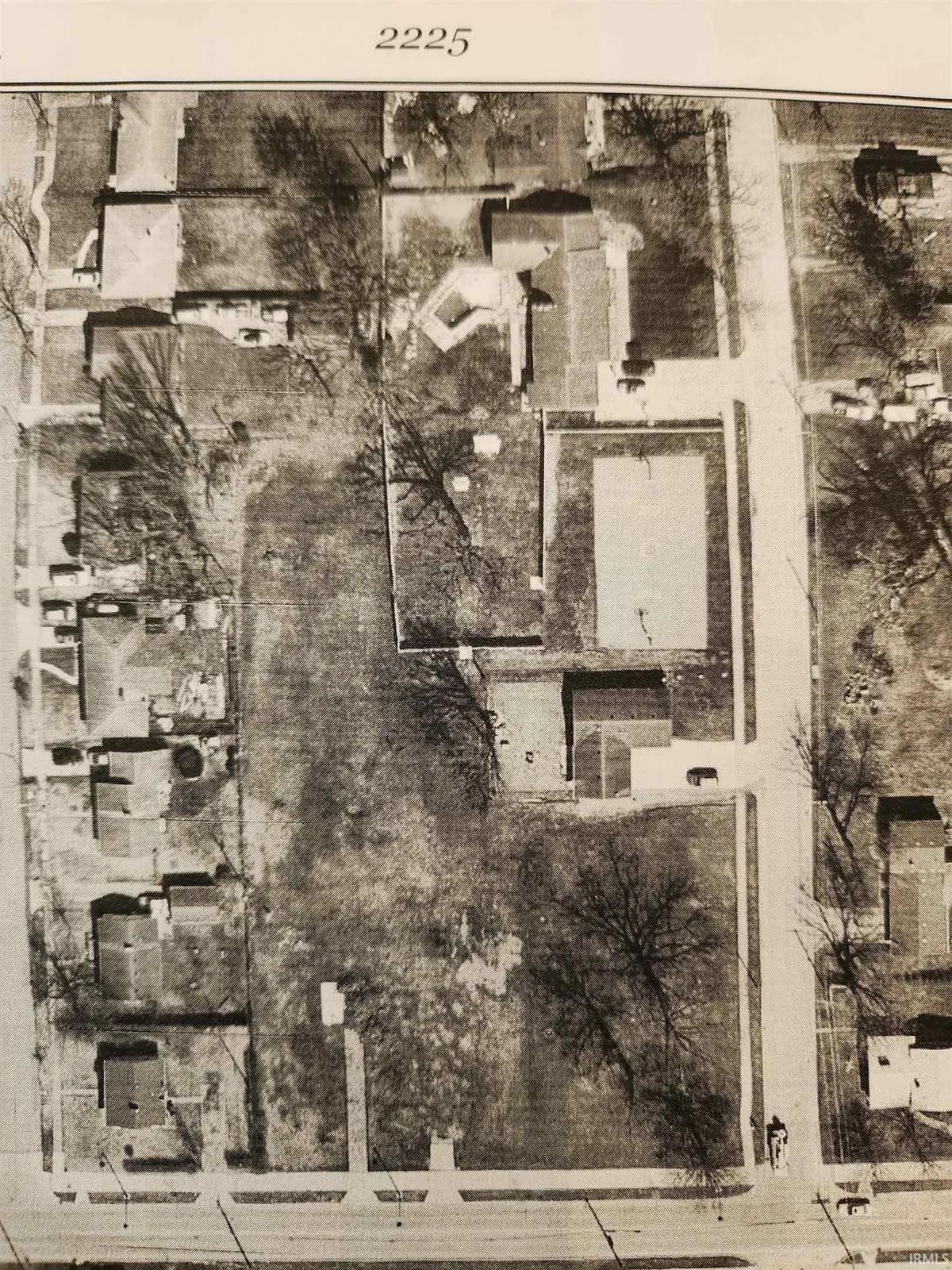2225 McKinnie AVE, Fort Wayne, IN 46806