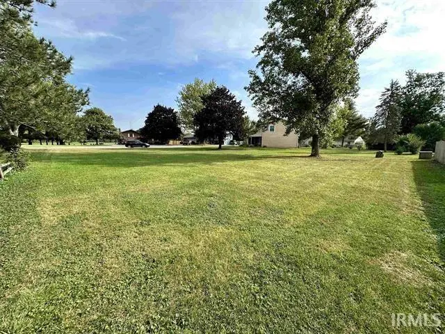 50 Janedale DR, Fremont, IN 46737