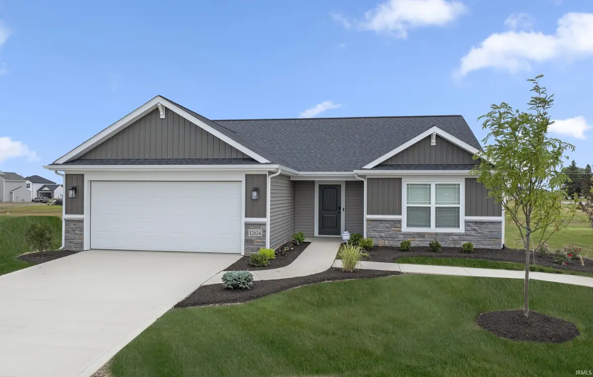 12624 Memory LN, Fort Wayne, IN 46818
