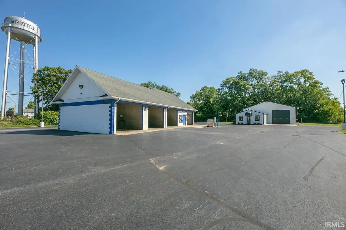 508 S Division ST, Bristol, IN 46507