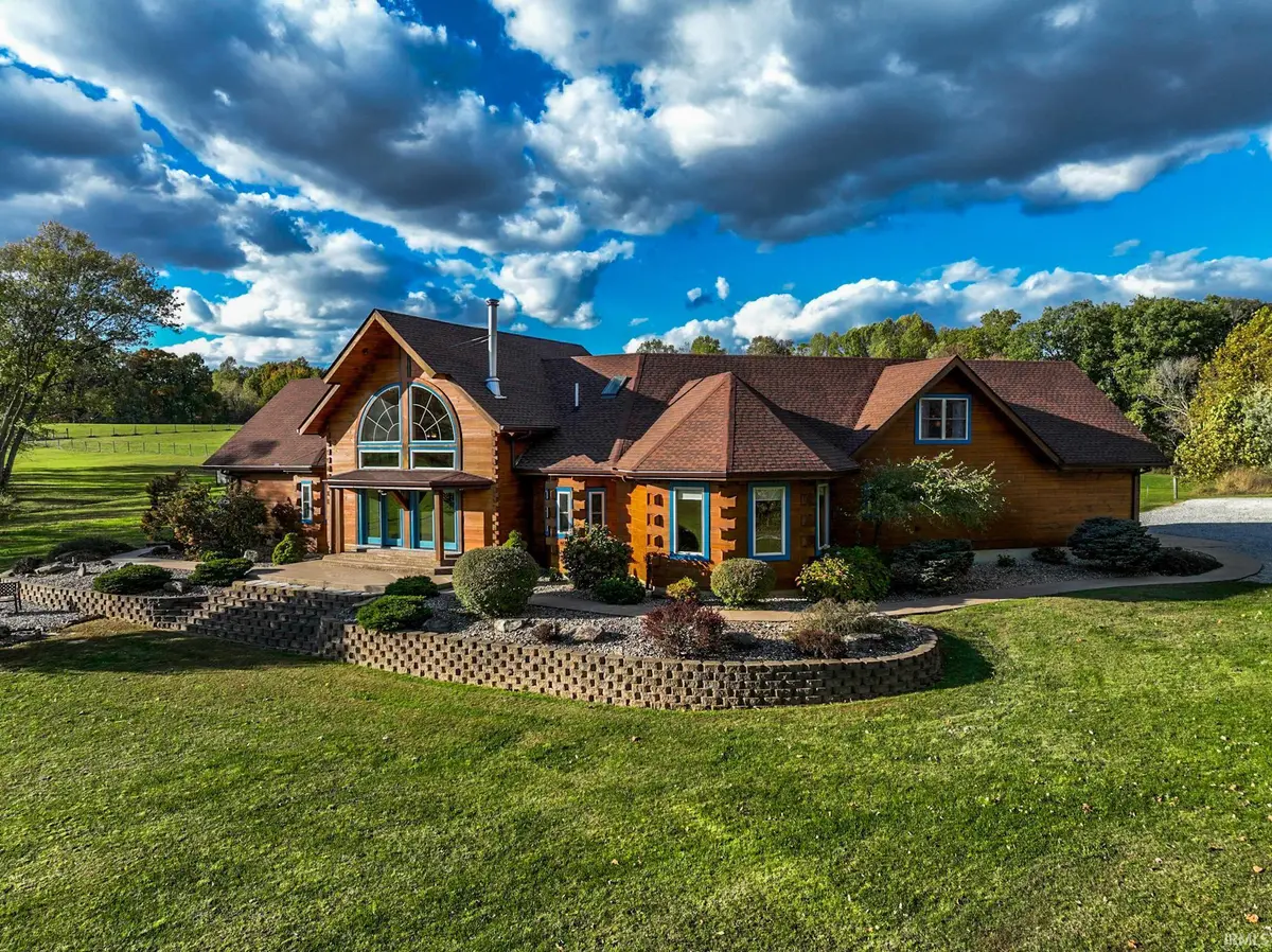 6903 E State Road 58 ***, Owensburg, IN 47453