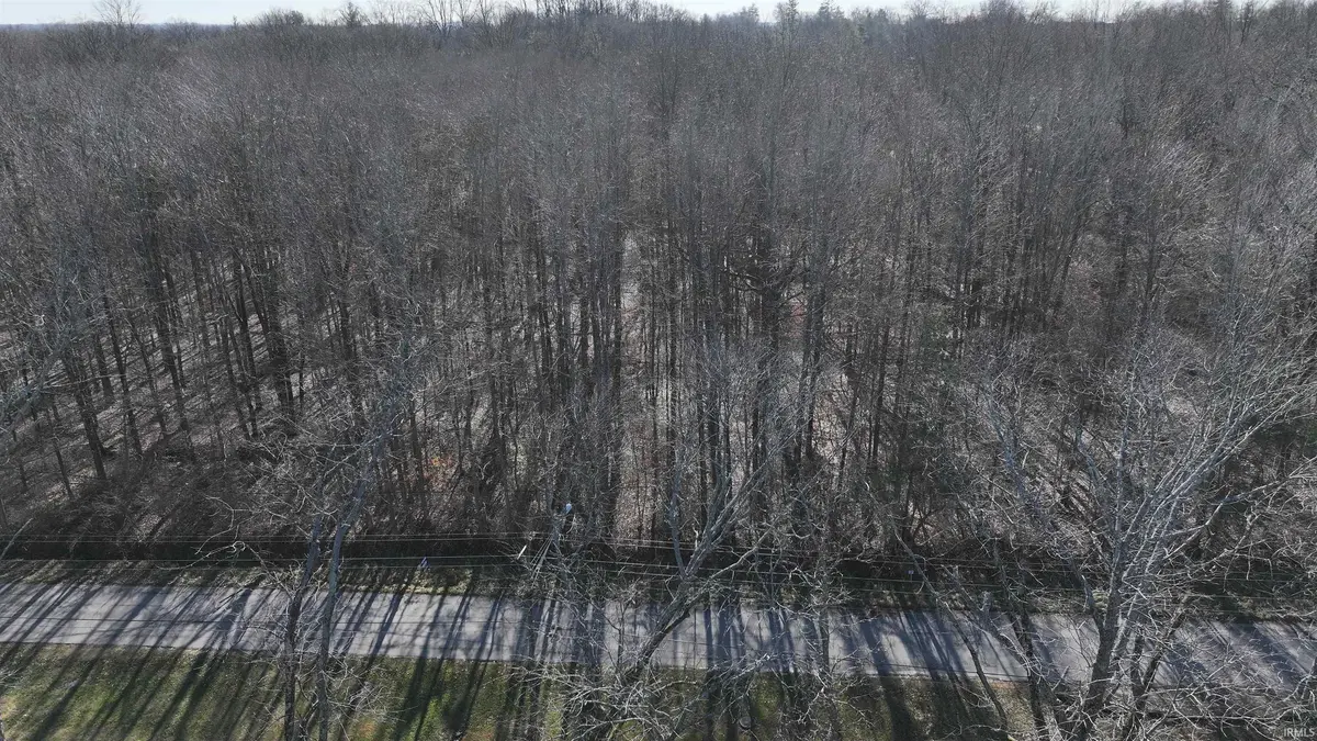 415 Hesmer RD, Evansville, IN 47711