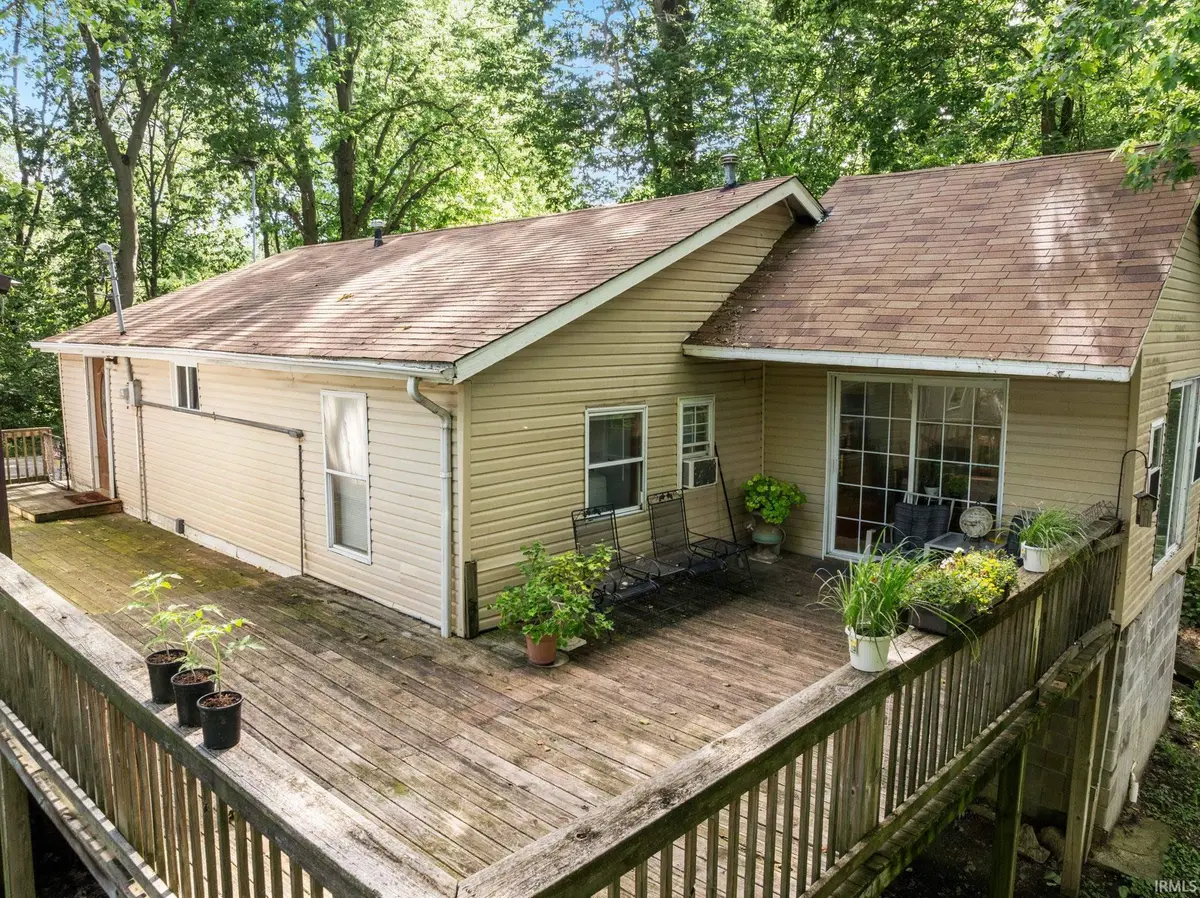 4942 W 1200 S ***, Covington, IN 47932