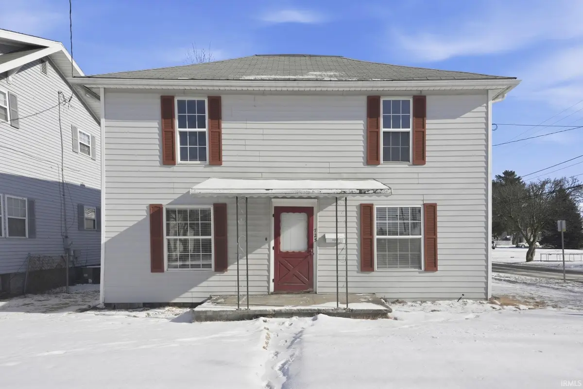 725 S Main ST, Kendallville, IN 46755-2143