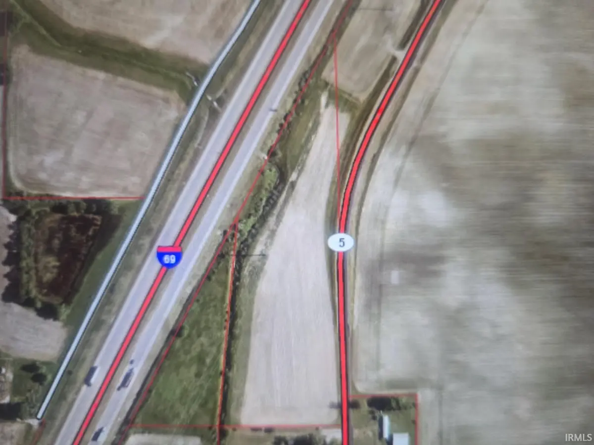 I 69 & 700 N ***, Van Buren, IN 46991