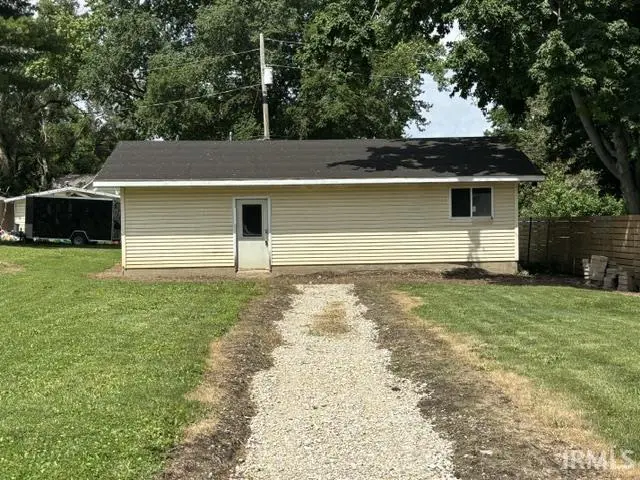 502 S Howard ST, Oxford, IN 47971