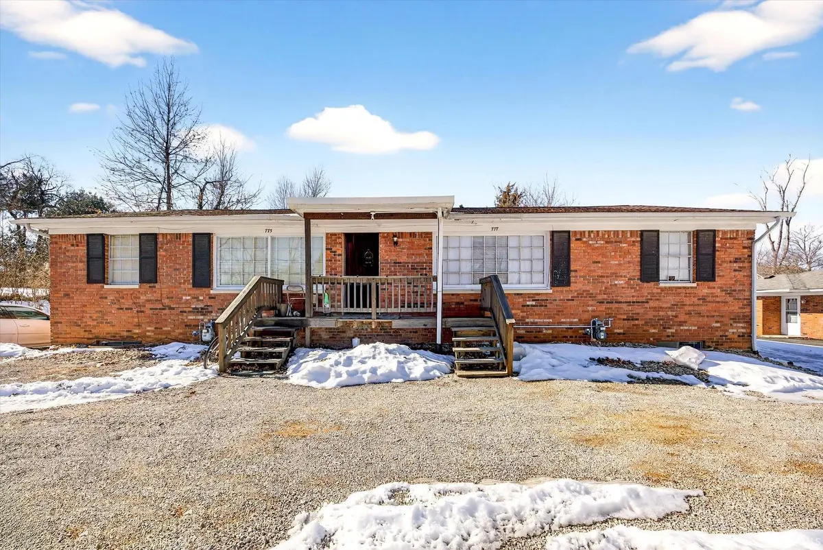 775 - 777 N Smith RD, Bloomington, IN 47408