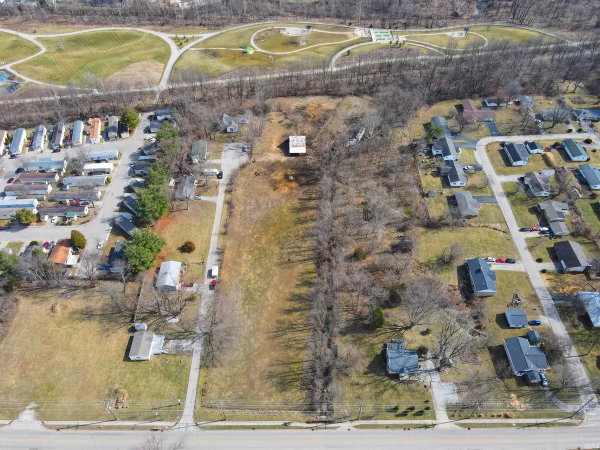 2113 S Rogers ST, Bloomington, IN 47403